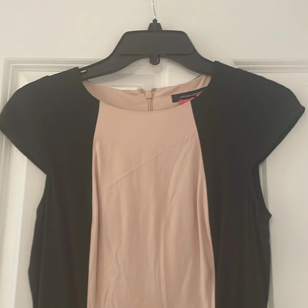 French Connection pink and Black color block LBD size 8 cap sleeves sheath dress - Picture 2 of 8